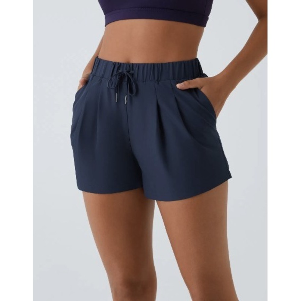 Halara Women Navy Blue Yoga Shorts Elastic Waist Drawstring Pockets Size M NWT
